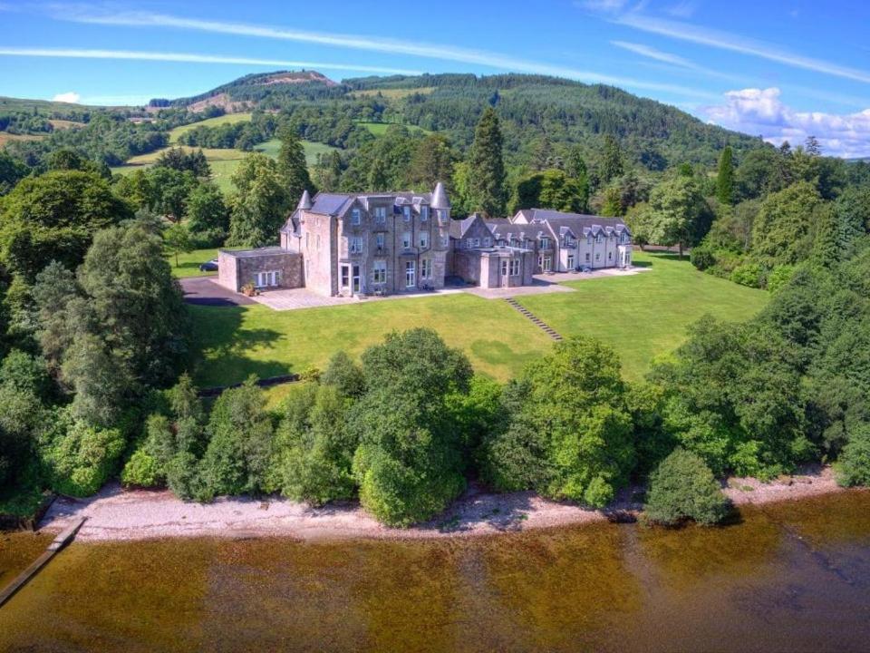 Ferienwohnung Lomond Castle Penthouse Luss Exterior foto