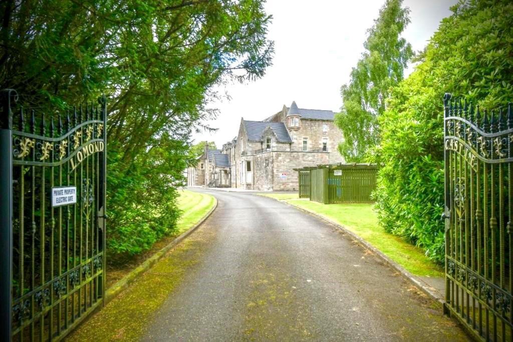 Ferienwohnung Lomond Castle Penthouse Luss Exterior foto